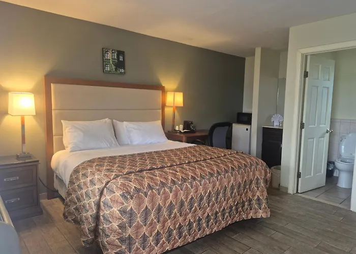 Maple Leaf Motel New Milford