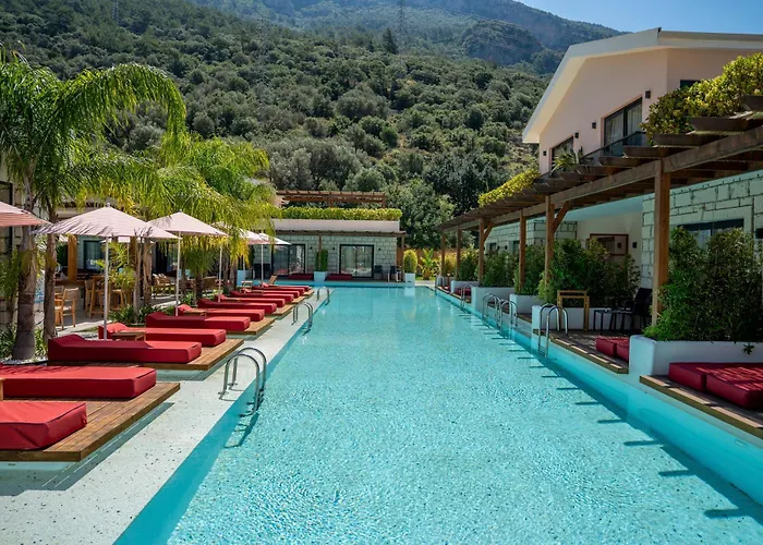 The Pearl Oeluedeniz Hotel