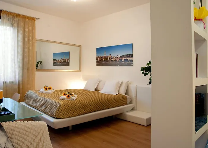 Arena D'Intorno Rooms&Suites Verona