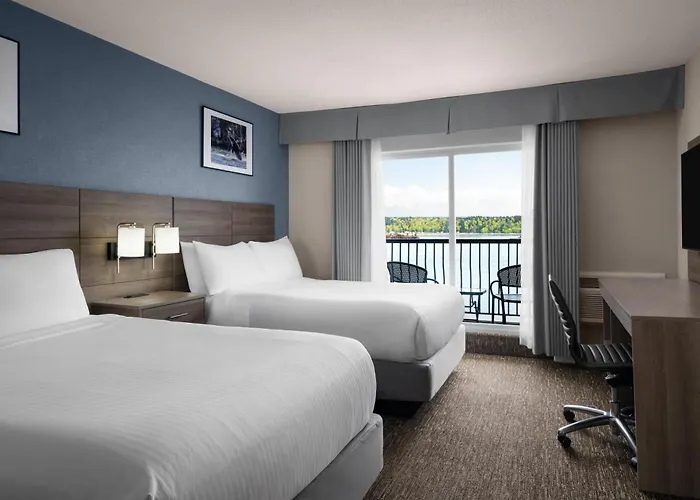 Anchor Inn & Suites, BW Signature Collection Campbell River