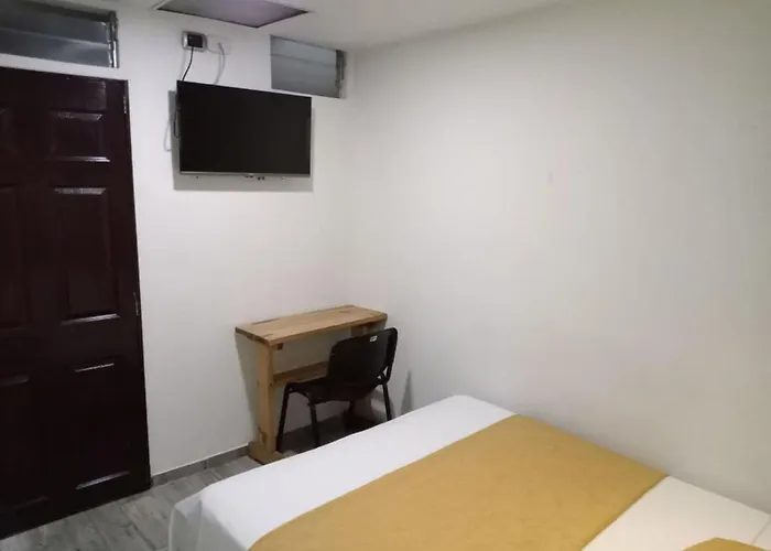 Hotel Cañaveral Plaza