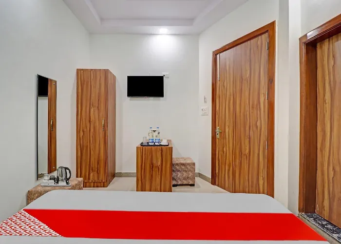Hotel O Four S Haridwar