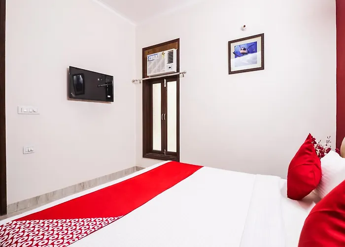 Hotel O Aakash Residency