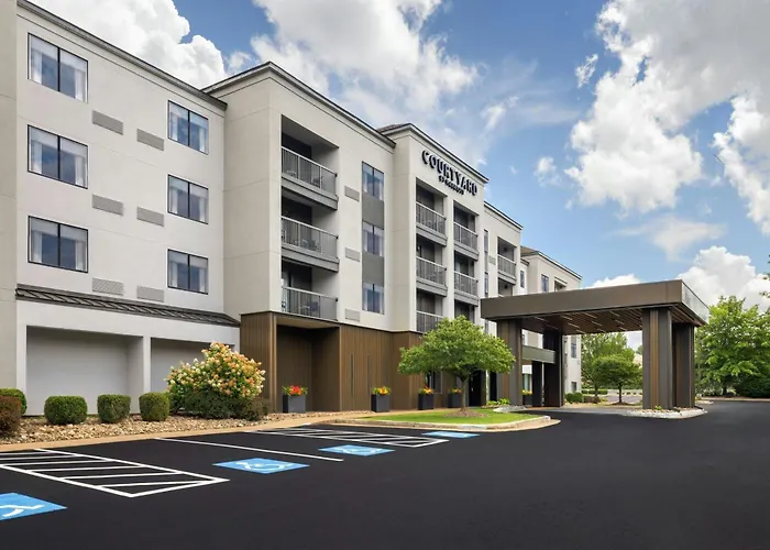 Courtyard Beckley
