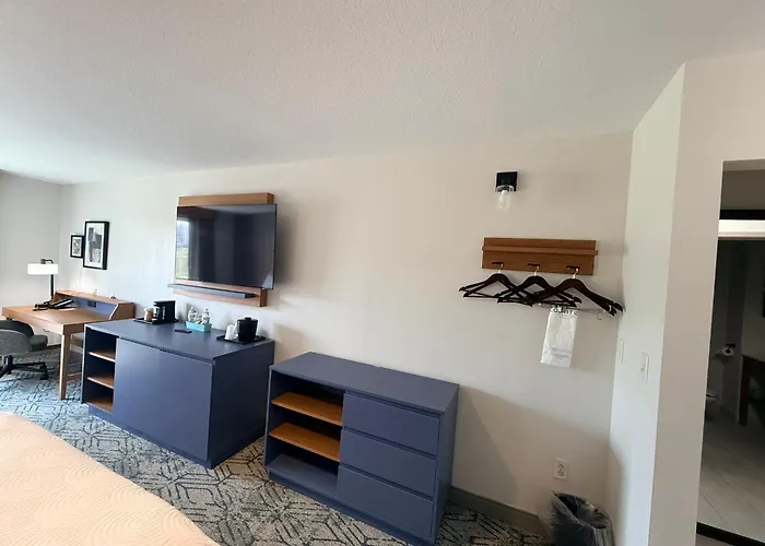Country Inn & Suites By Radisson, Lima