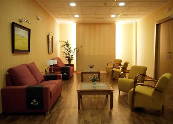 Hotel Isur Llerena