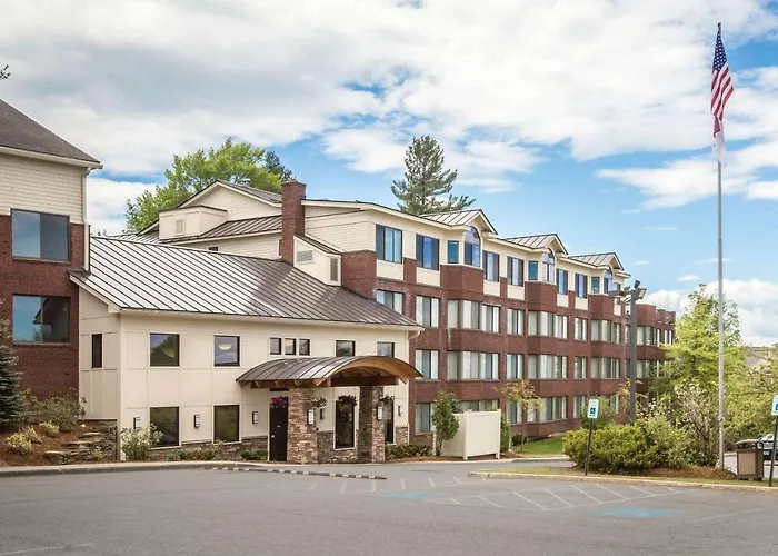 Comfort Suites South Burlington Near University
