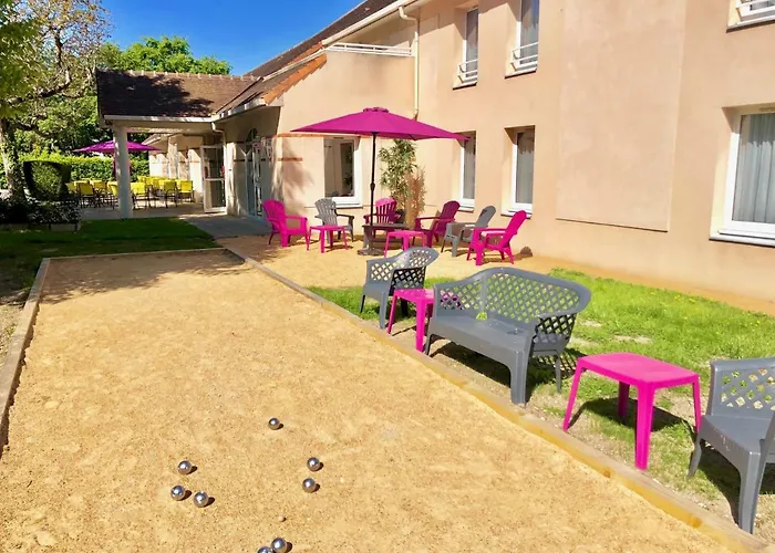 Hotel Le Relais de Voisins