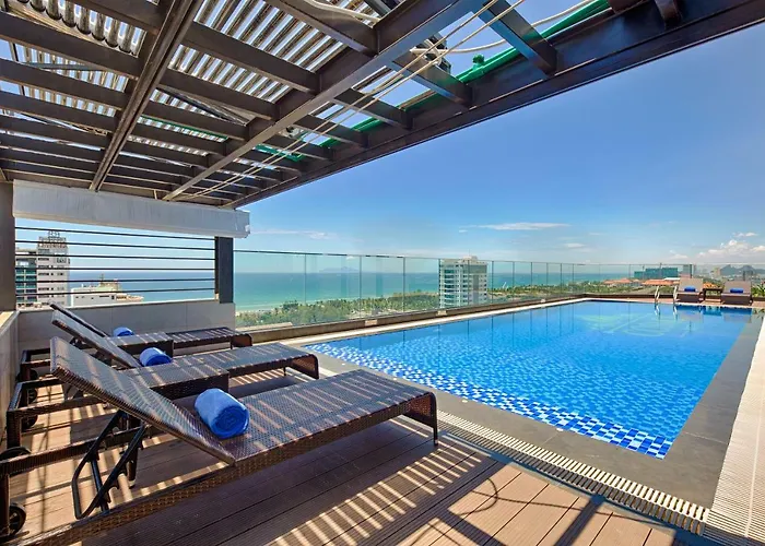 Cosmos Hotel Danang