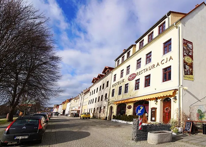 Hotelik & Restauracja Zlota Kaczka